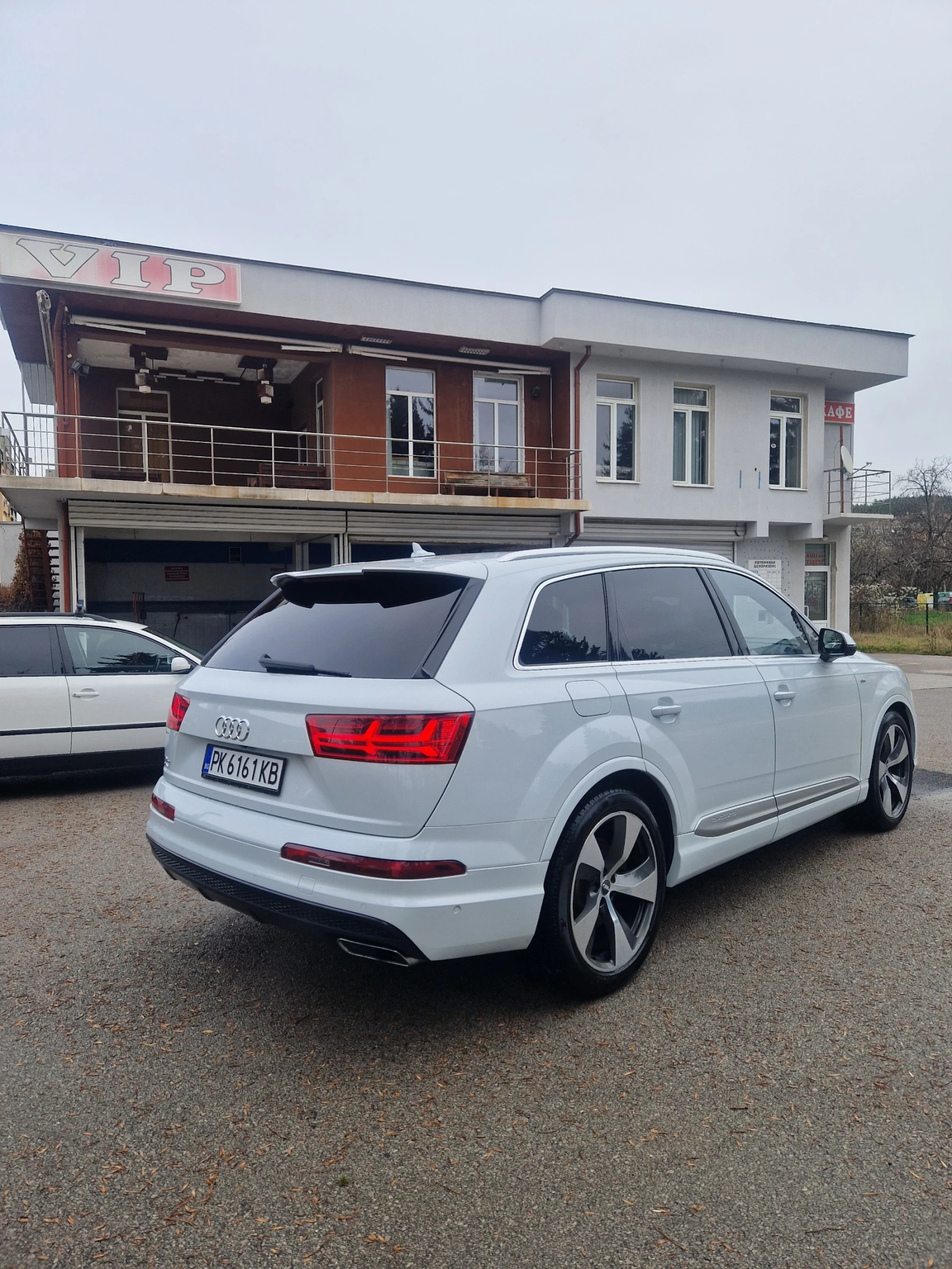 Audi Q7 Швейцария , снимка 2 - Автомобили и джипове - 54483844