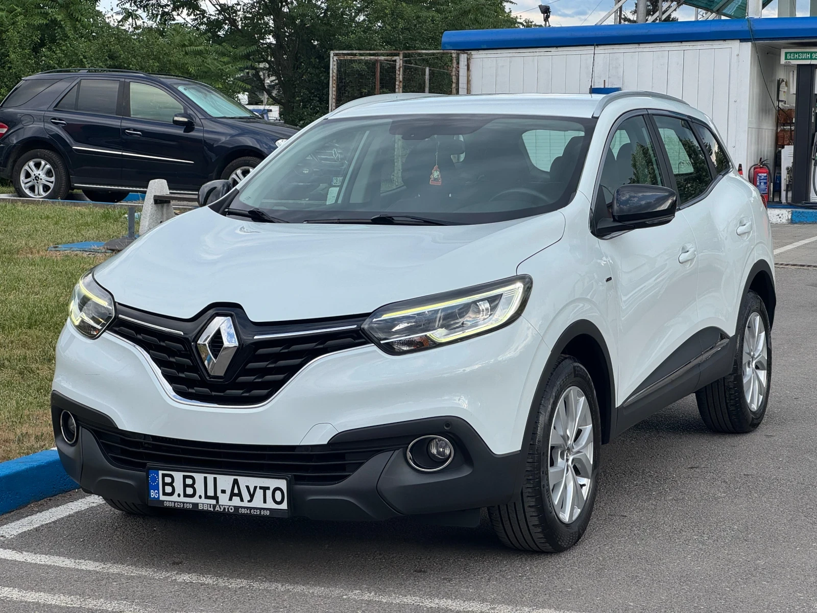 Renault Kadjar 1.3 TCe 140кс. LIMITED * * * 4-Цилиндров двигател*