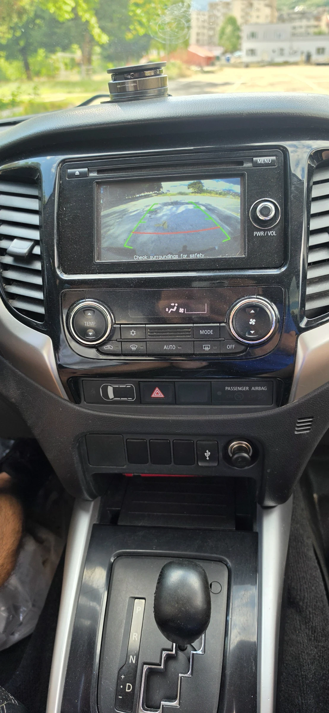 Mitsubishi L200, снимка 9 - Автомобили и джипове - 55417696
