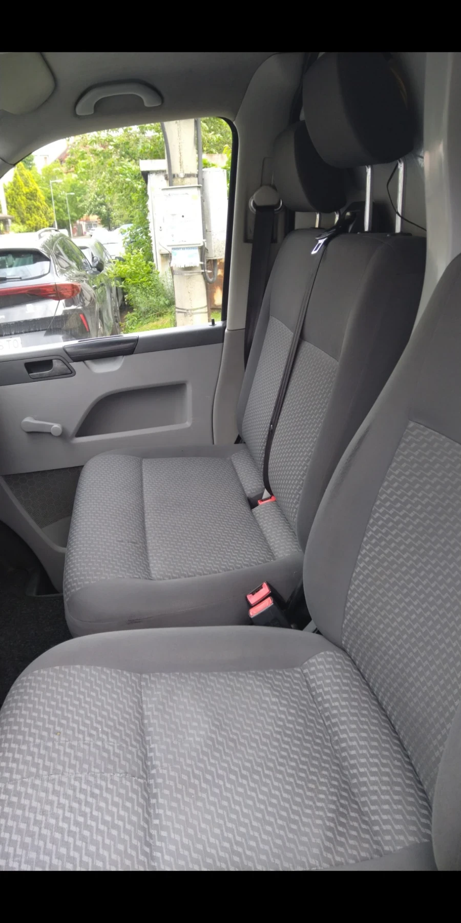 VW Transporter T5, снимка 2 - Бусове и автобуси - 54600723