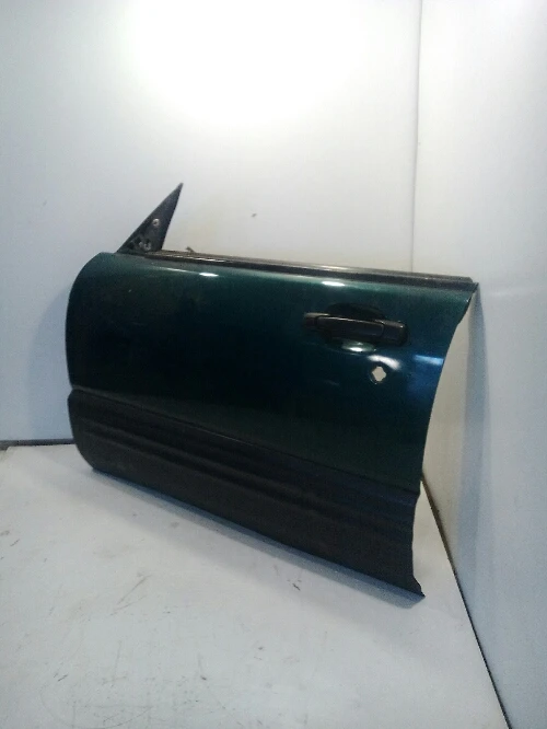 врата предна лява за Субару Форестър 