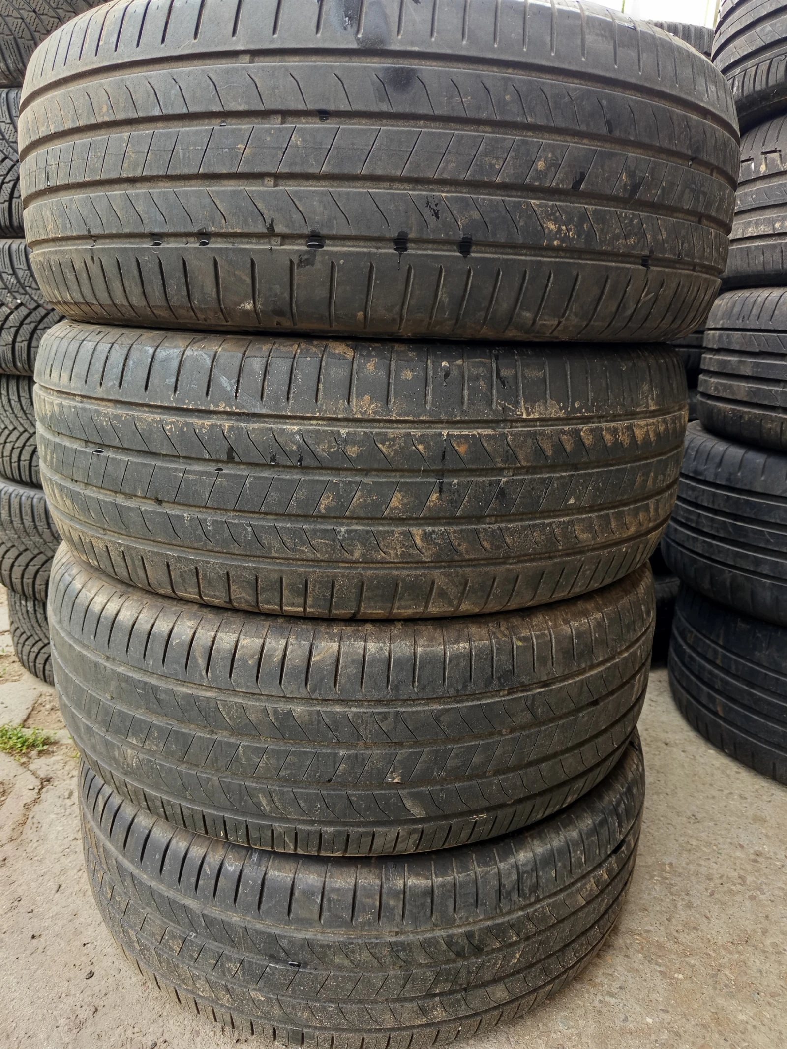 Гуми Летни 215/55R18