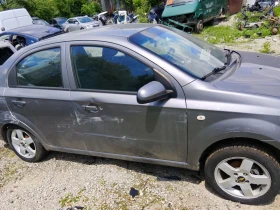 Chevrolet Aveo, снимка 2