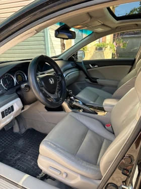 Honda Accord 2.4 EXECUTIVE, снимка 10