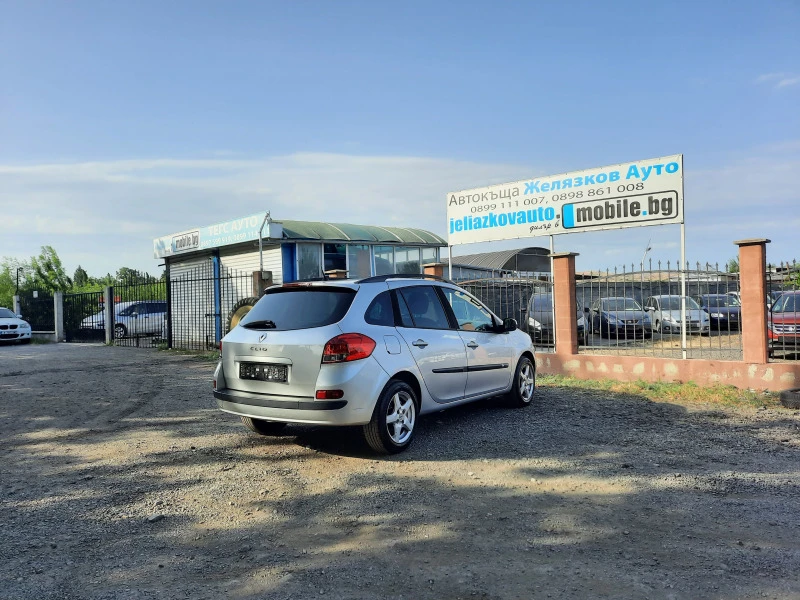 Renault Clio 1.2i, снимка 4 - Автомобили и джипове - 46173600