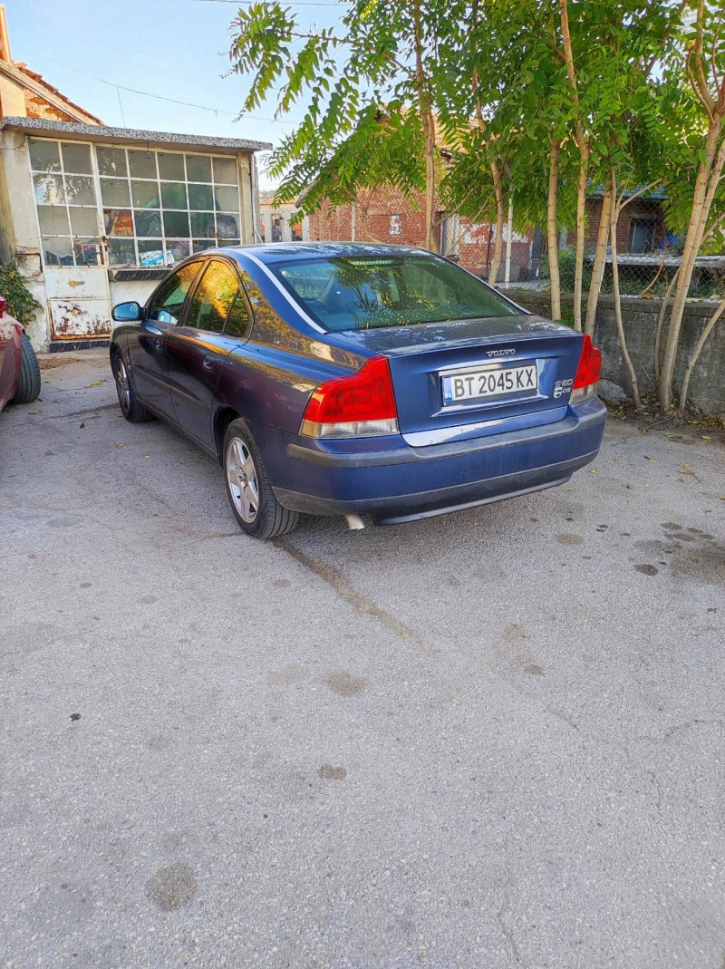 Volvo S60 2.4 D5, снимка 3 - Автомобили и джипове - 46708175