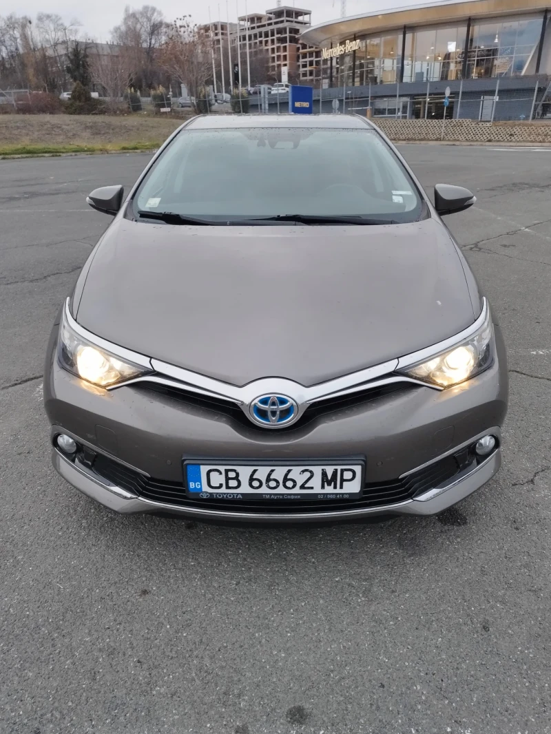 Toyota Auris Hybrid 1.8 Luna Plus, снимка 1 - Автомобили и джипове - 48385893