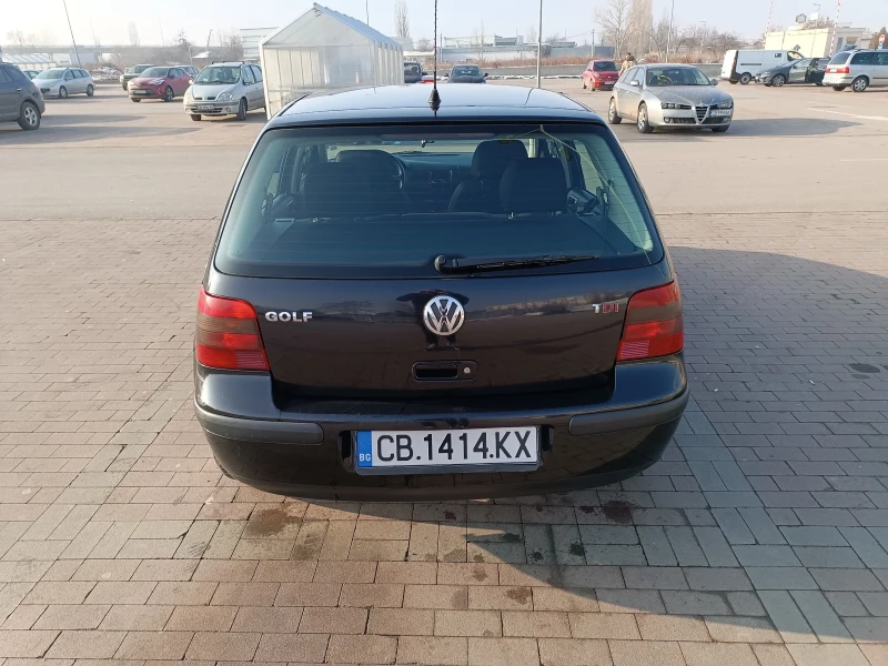 VW Golf 1.9TDI, снимка 17 - Автомобили и джипове - 48740636