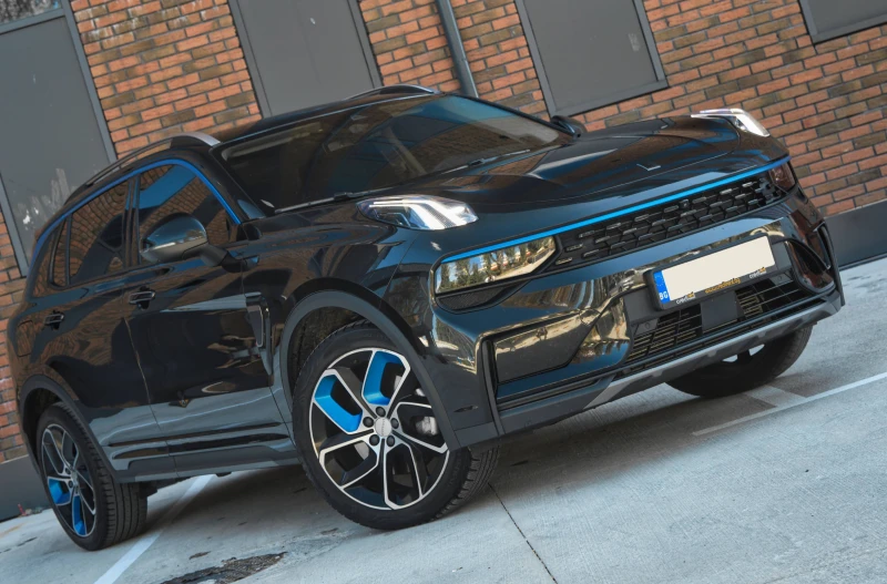 LynkCo 01 1.5TD Plug-in Hybrid DCTH, снимка 3 - Автомобили и джипове - 48974080