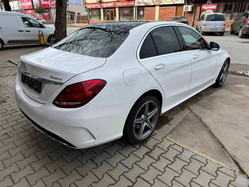 Mercedes-Benz C 220 111 275 KM - AMG - 4 MATIC - PANORAMA - KEYLESS GO, снимка 5 - Автомобили и джипове - 49414906