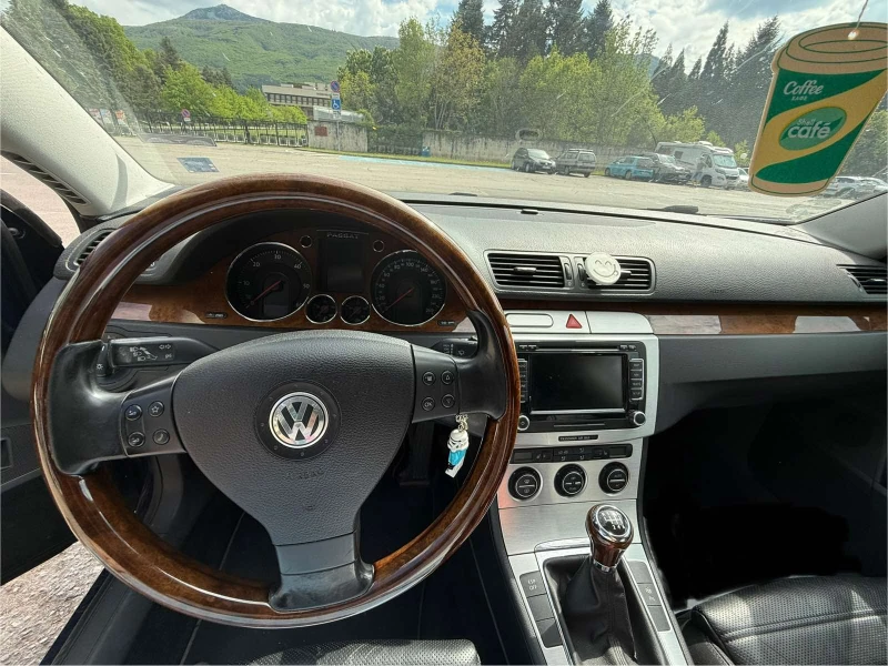 VW Passat, снимка 6 - Автомобили и джипове - 51446944