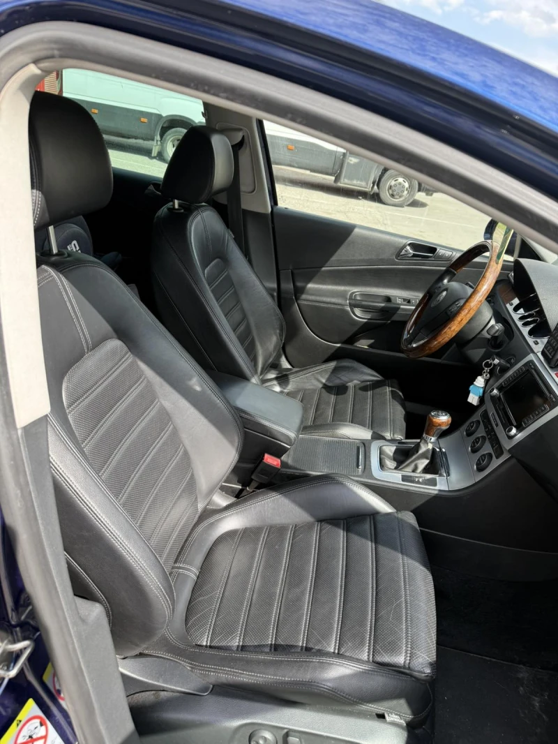 VW Passat, снимка 10 - Автомобили и джипове - 51446944