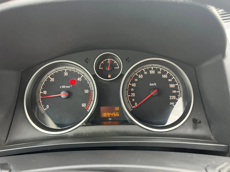 Opel Zafira 1.9D, 120ck.6 скорости, ЛИЗИНГ, снимка 10 - Автомобили и джипове - 50413234