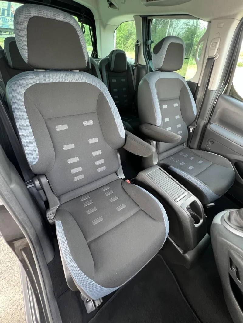 Citroen Berlingo 1.6VTi 120кс XTR пакет, Климатроник, Серв. Книжка!, снимка 13 - Автомобили и джипове - 52248392
