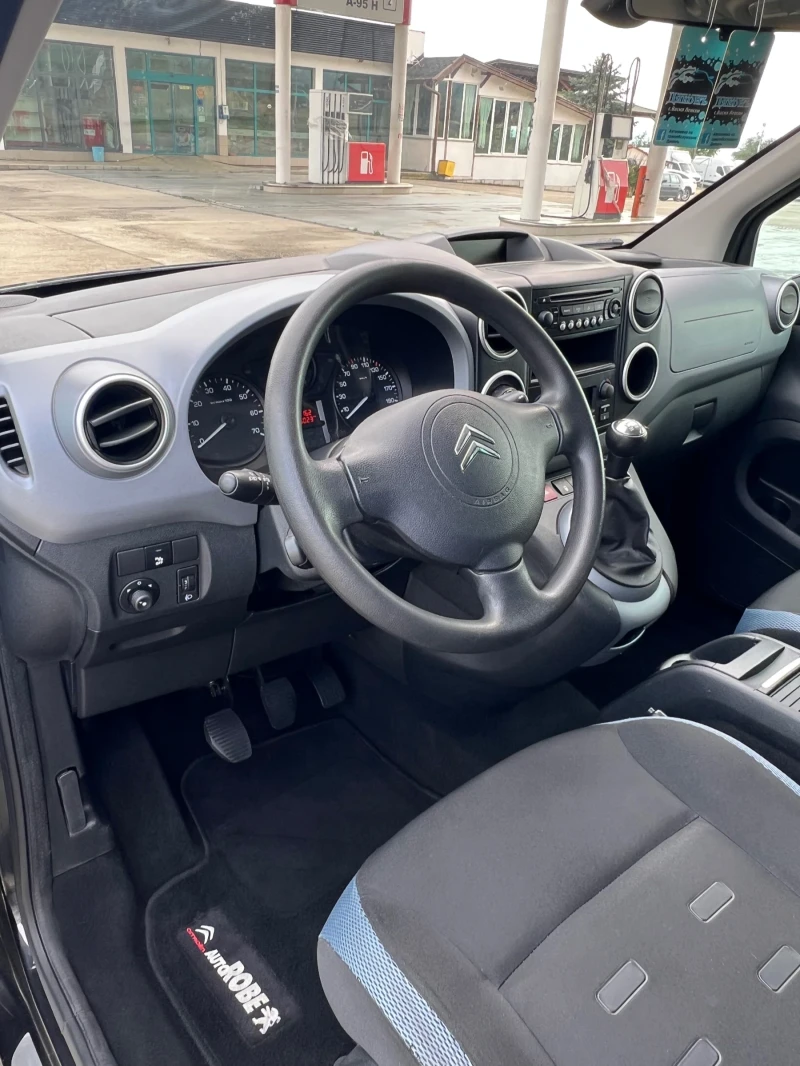 Citroen Berlingo 1.6VTi 120кс XTR пакет, Климатроник, Серв. Книжка!, снимка 9 - Автомобили и джипове - 52248392