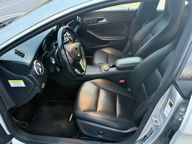 Mercedes-Benz CLA 250 2.0 AMG line, снимка 6 - Автомобили и джипове - 52248537