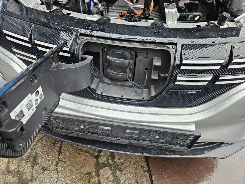 Dacia Spring, снимка 15 - Автомобили и джипове - 51990093