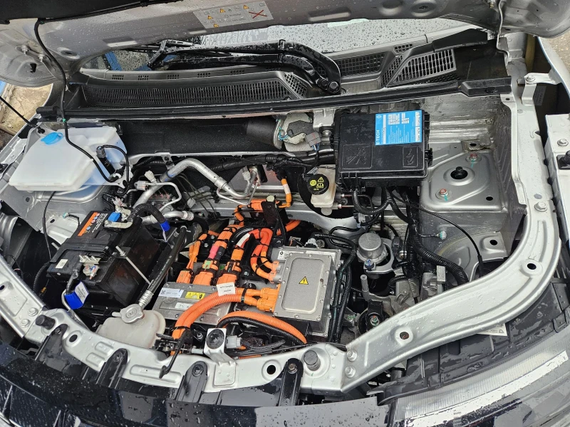 Dacia Spring, снимка 16 - Автомобили и джипове - 51990093