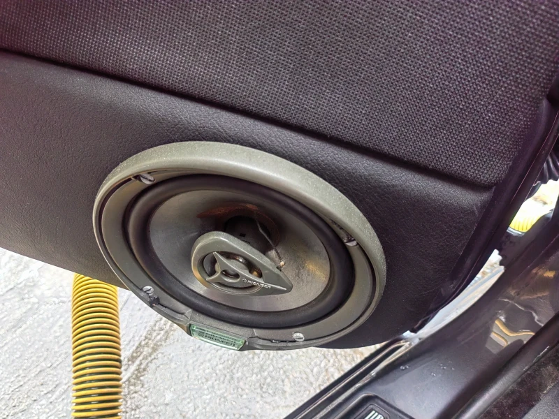 BMW 330, снимка 11 - Автомобили и джипове - 52478247