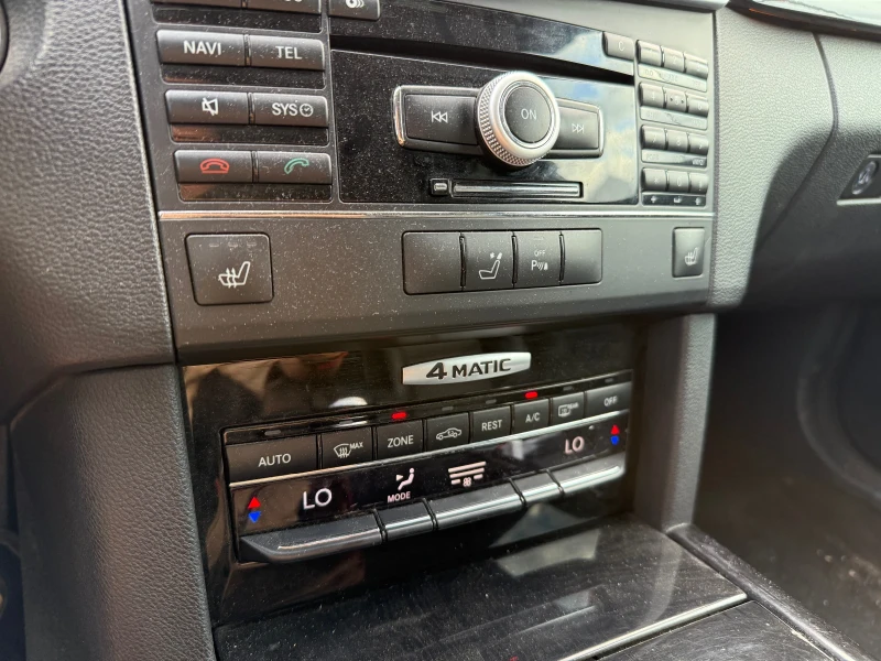 Mercedes-Benz E 350 4x4* Distronik* 3.0CDI* 7G* , снимка 16 - Автомобили и джипове - 52553758