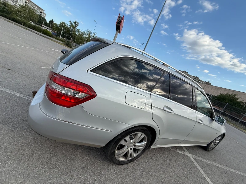 Mercedes-Benz E 350 4x4* Distronik* 3.0CDI* 7G* , снимка 6 - Автомобили и джипове - 52553758