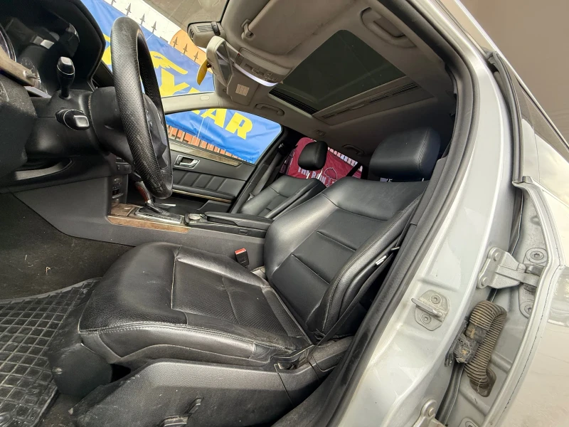 Mercedes-Benz E 220 Кожа* Нави* LED* Теглич , снимка 7 - Автомобили и джипове - 52553758