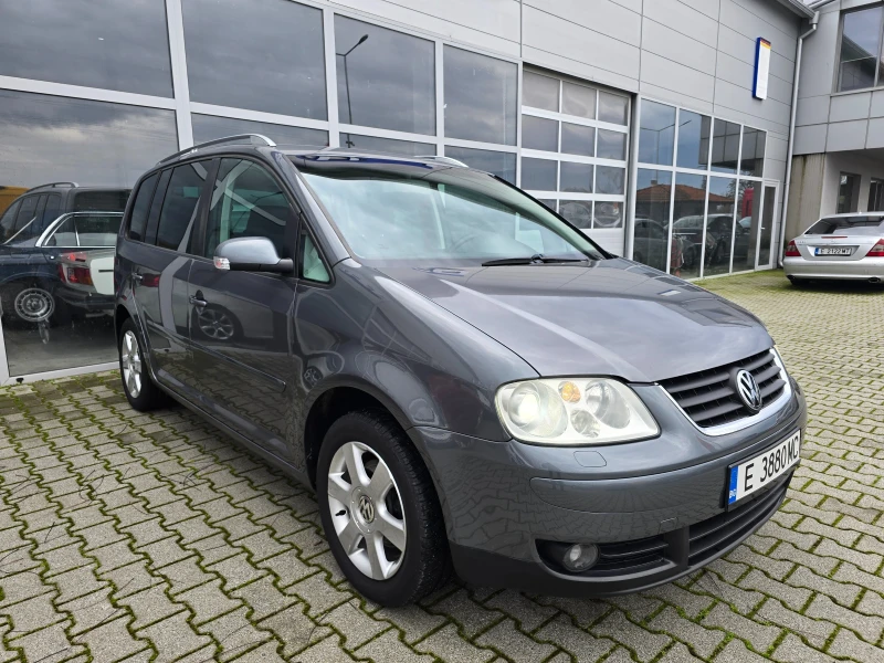 VW Touran 1.9TDi* NAVi* 6+ 1* AVTOMAT* , снимка 2 - Автомобили и джипове - 52667513