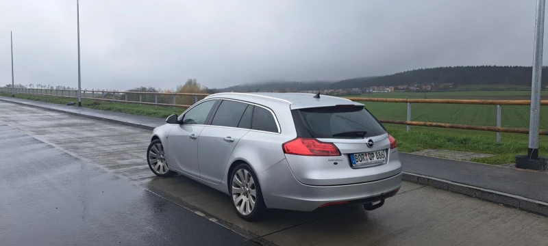 Opel Insignia, снимка 5 - Автомобили и джипове - 53484487