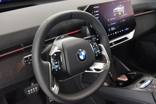 BMW iX3 50 xDrive = M-Sport = Гаранция, снимка 8 - Автомобили и джипове - 55434809