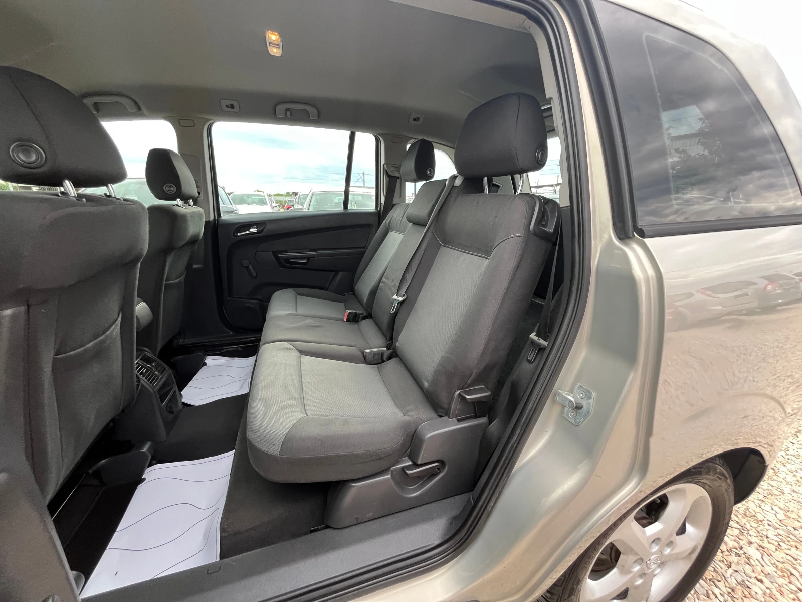 Opel Zafira 1.9D, 120ck.6 скорости, ЛИЗИНГ | Mobile.bg — изображение 14