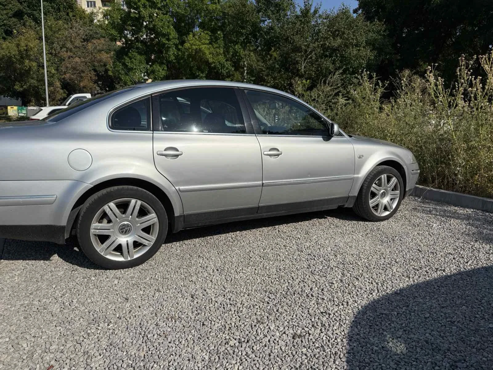 VW Passat 2.5 - изображение 5