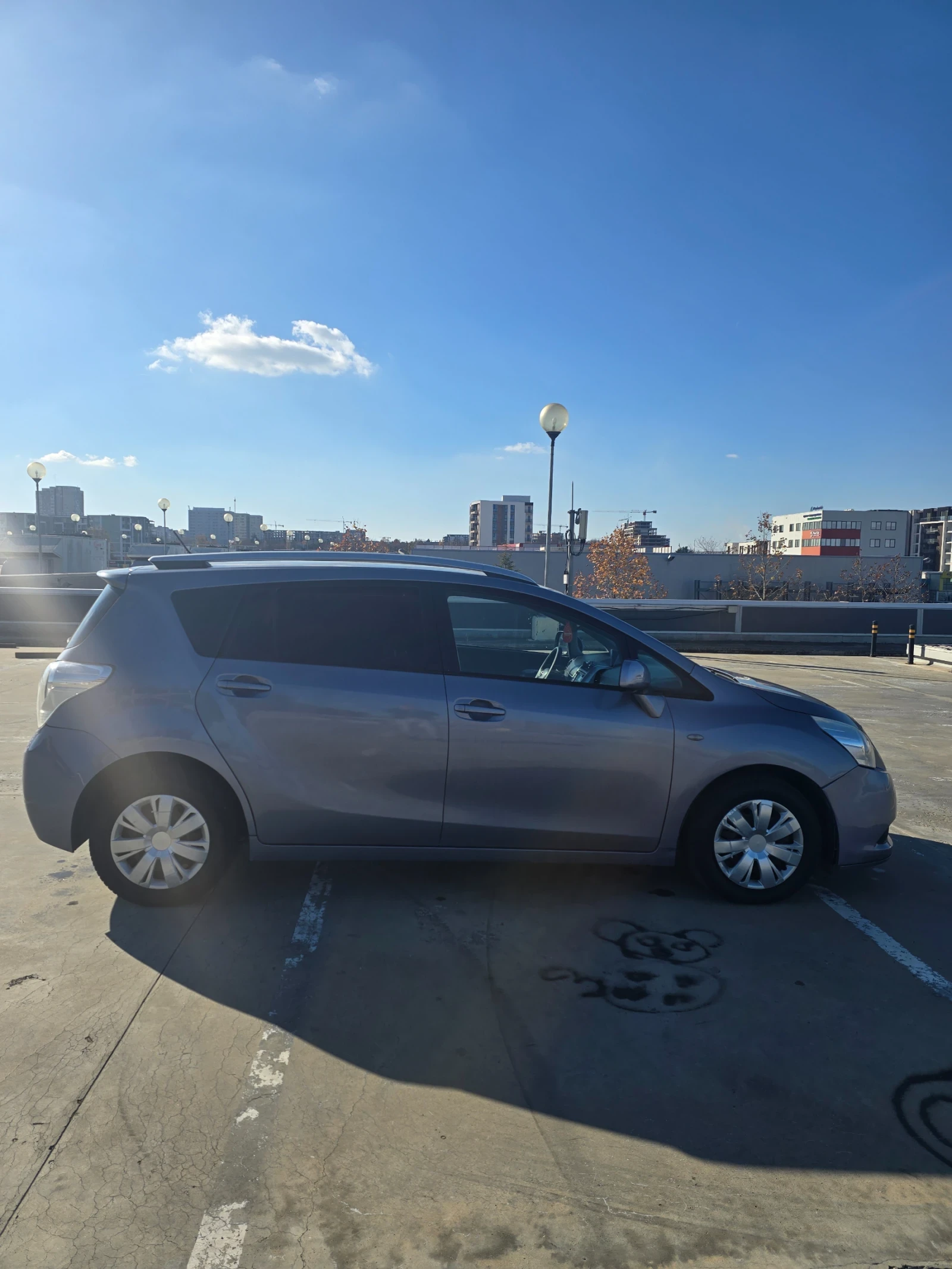 Toyota Verso 2.0 D4D - изображение 4