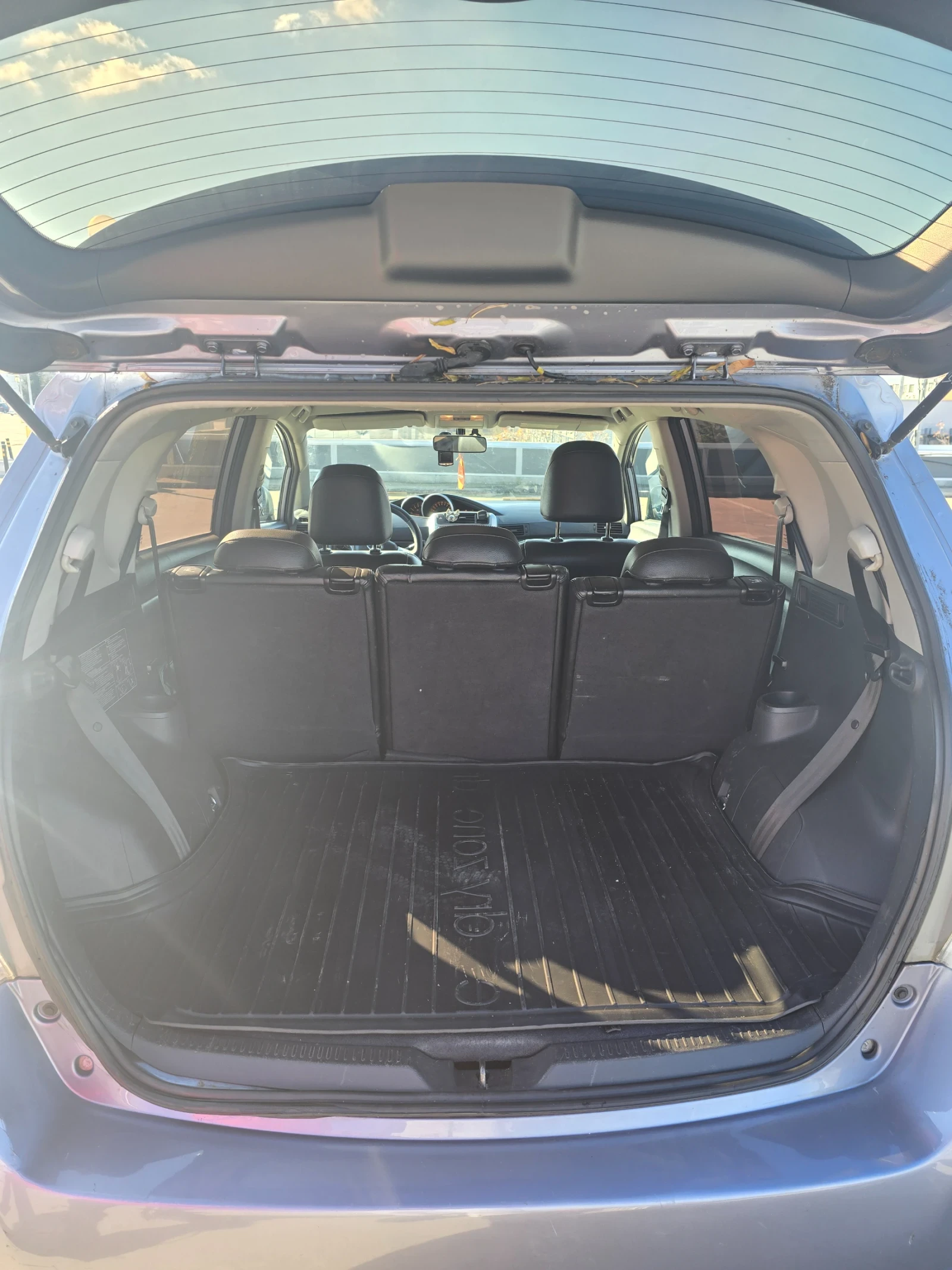 Toyota Verso 2.0 D4D - изображение 7
