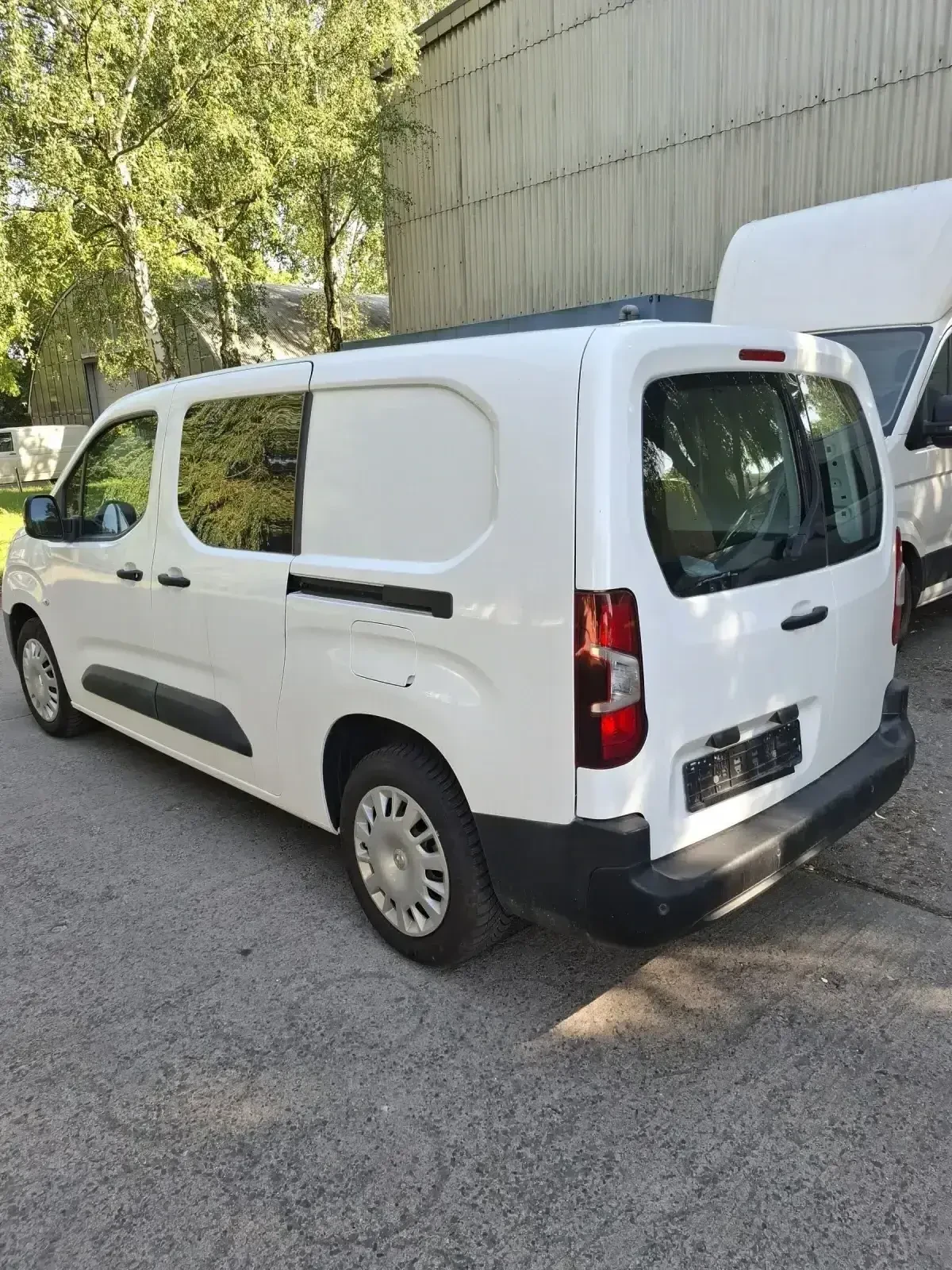 Opel Combo ТовароПътнически - изображение 4