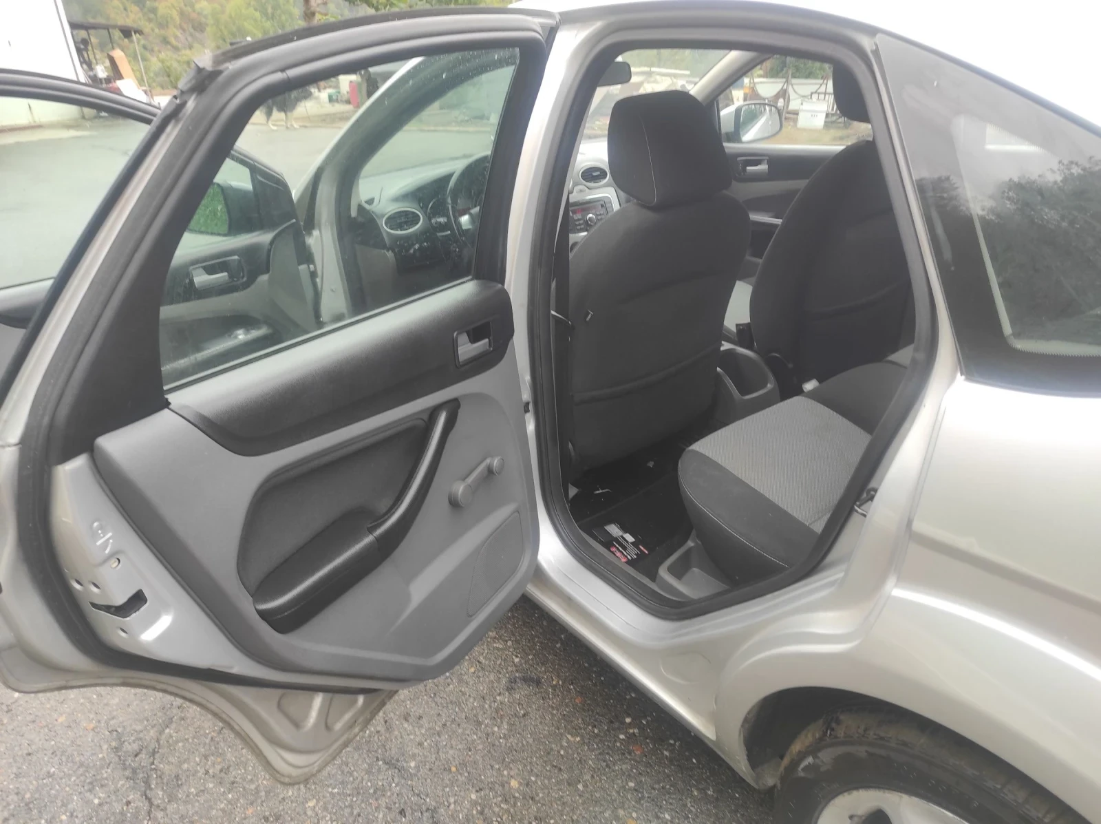 Ford Focus 1.6 TDCI Trend | Mobile.bg   13