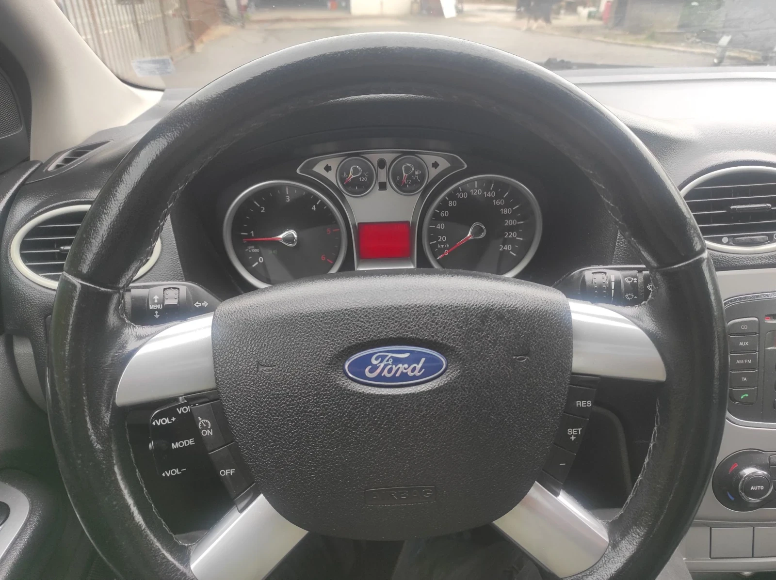 Ford Focus 1.6 TDCI Trend | Mobile.bg   12