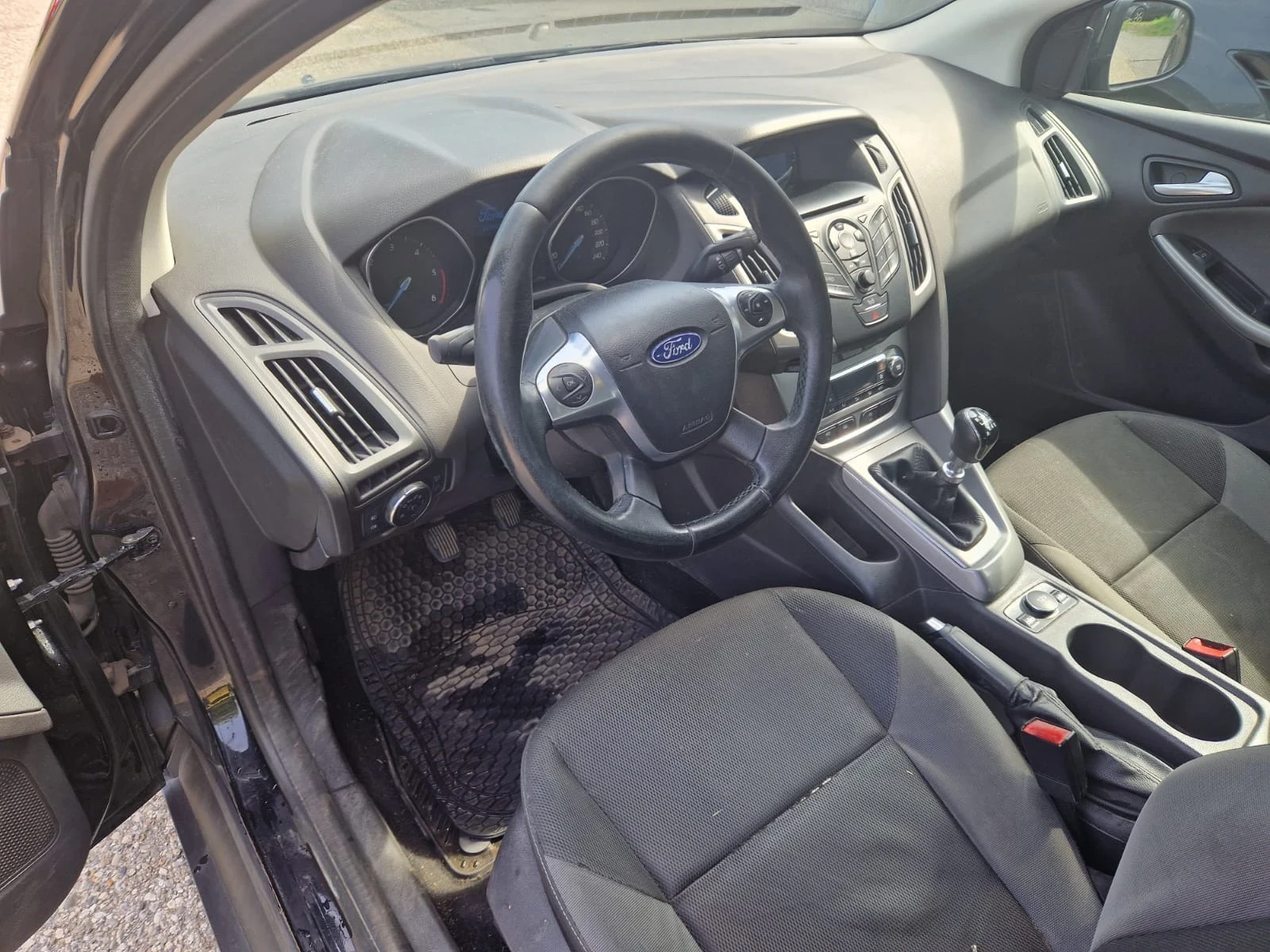 Ford Focus 1.6 Дизел - изображение 7