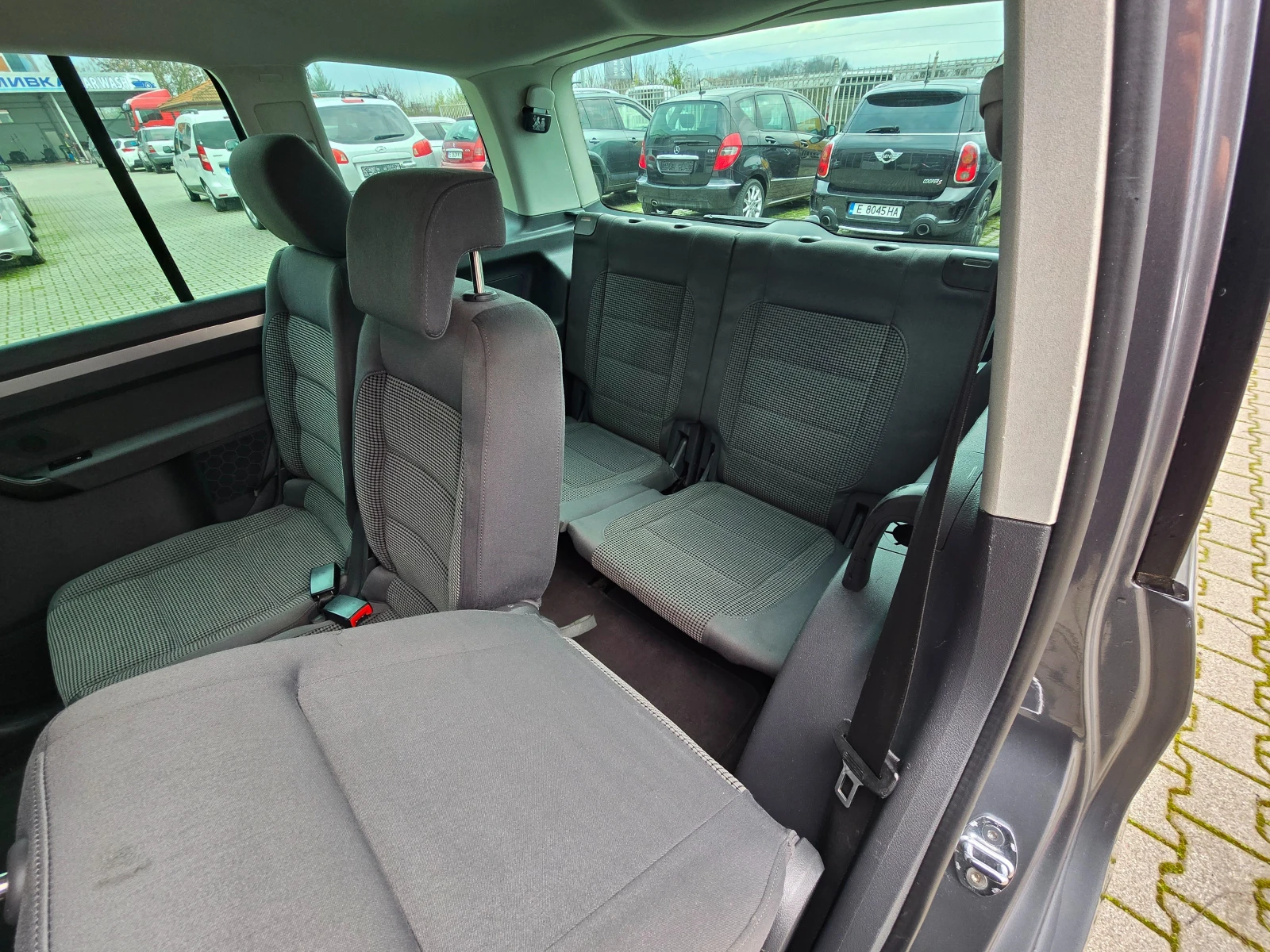 VW Touran 1.9TDi* NAVi* 6+ 1* AVTOMAT*  | Mobile.bg   14