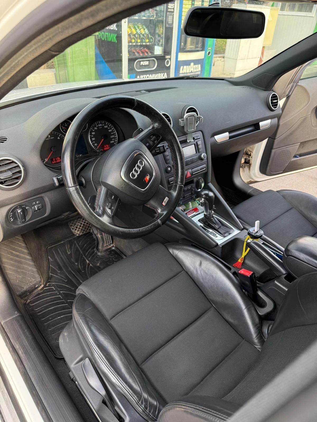 Audi A3  - изображение 2