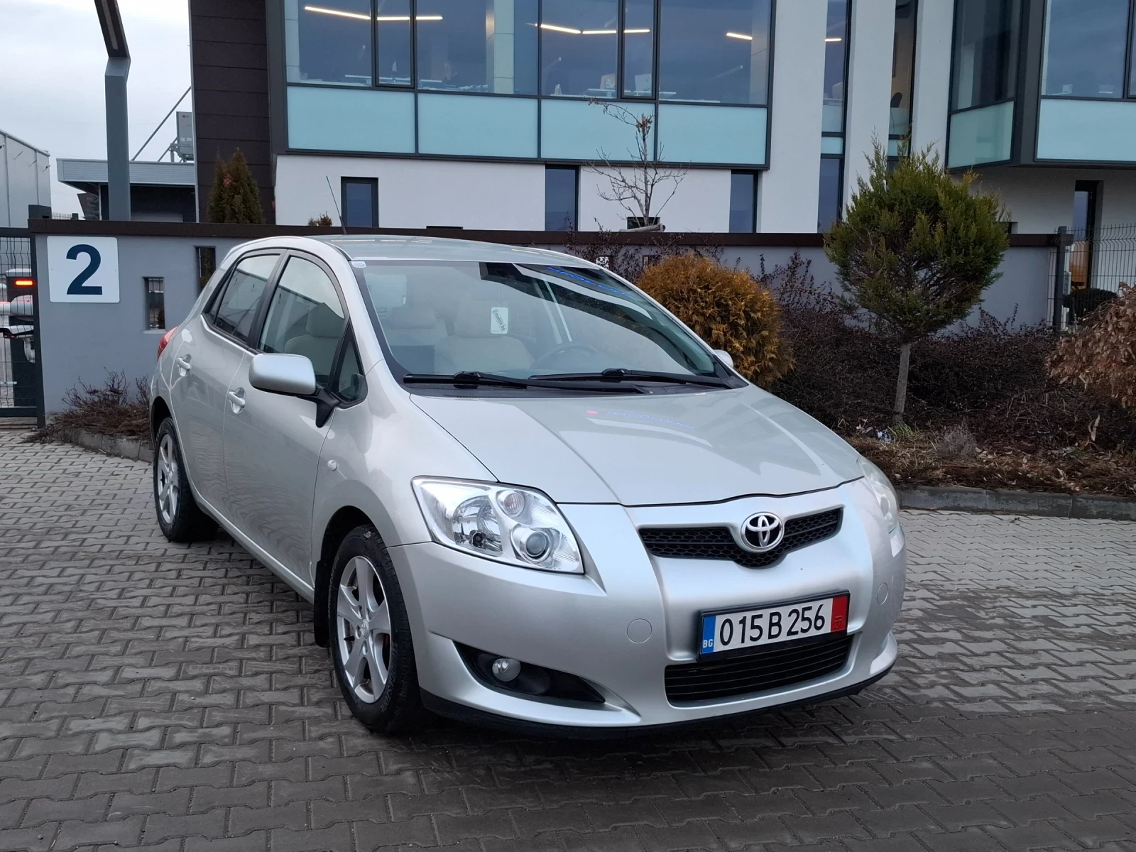 Toyota Auris 1.4D4D* (90кс)* * FACELIFT* * NAVI* НОВ ВНОС* *  - изображение 7