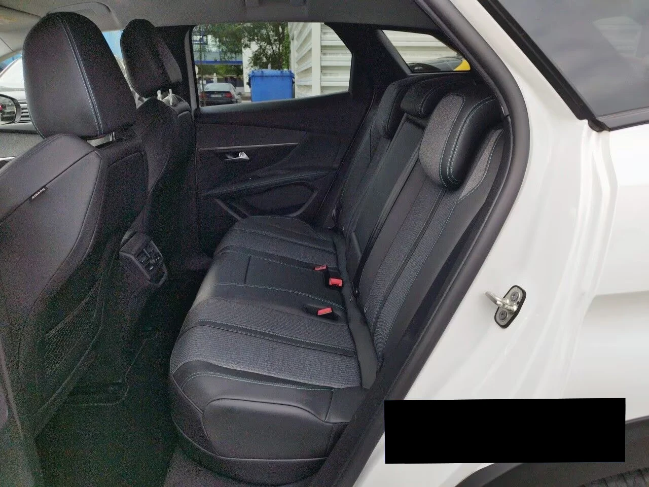 Peugeot 3008 1.6PHEV/224HP/ALLURE/360/LED/DIGI/NAVI/889g, снимка 15 - Автомобили и джипове - 53737403