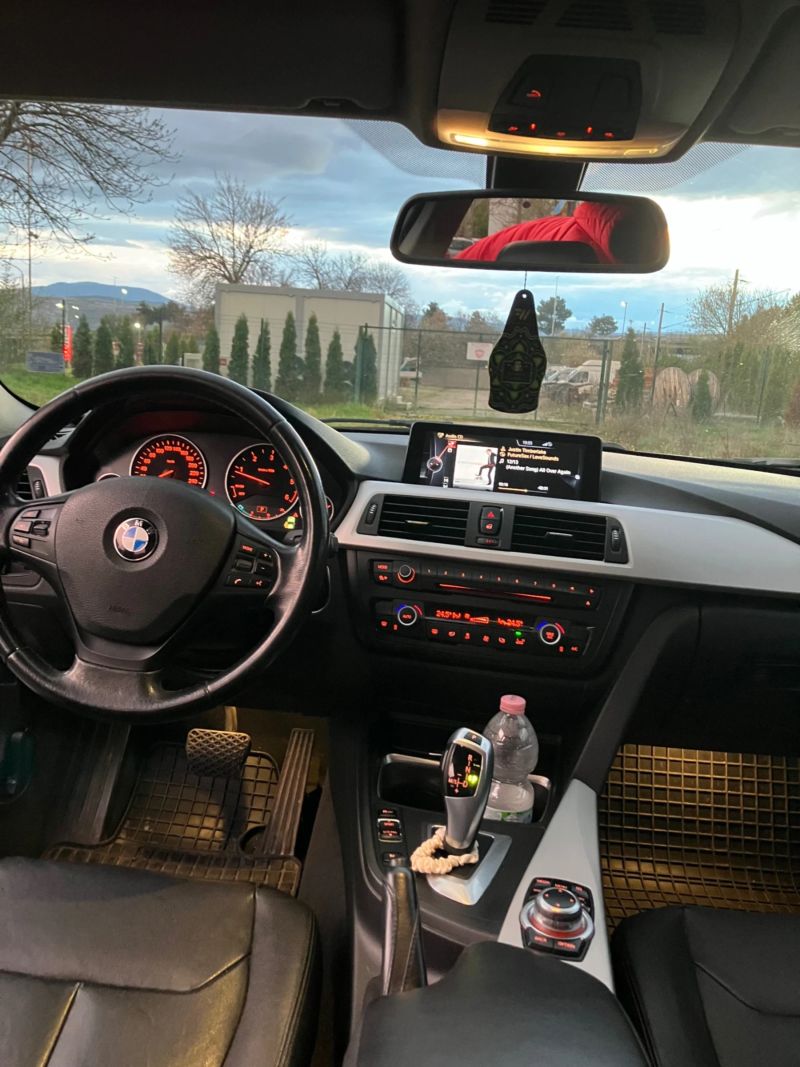 BMW 320 X-Drive MPPK 200 к.с, снимка 8 - Автомобили и джипове - 54084781