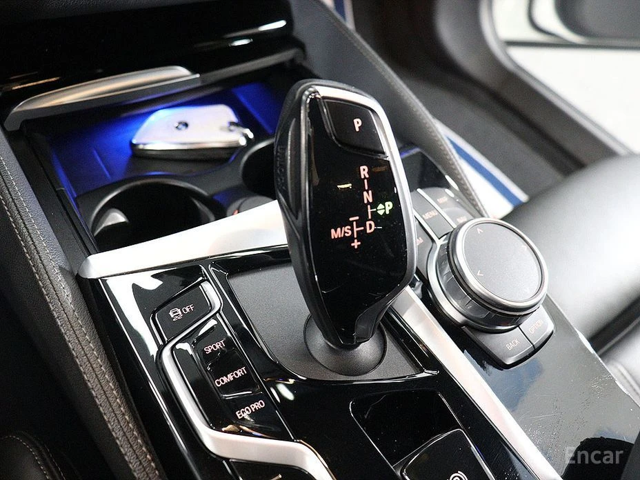 BMW 530 M-Sport Plus* HARMAN KARDON* 360* �����* DISTRONIC | Mobile.bg � ����������� 12