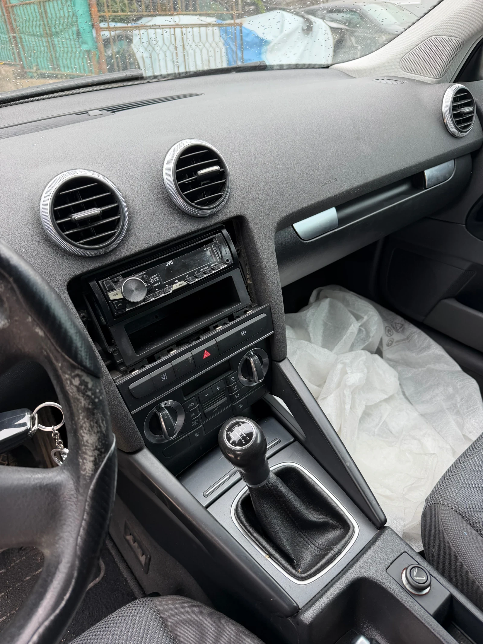 Audi A3 1.6 102кс, снимка 9 - Автомобили и джипове - 54171248