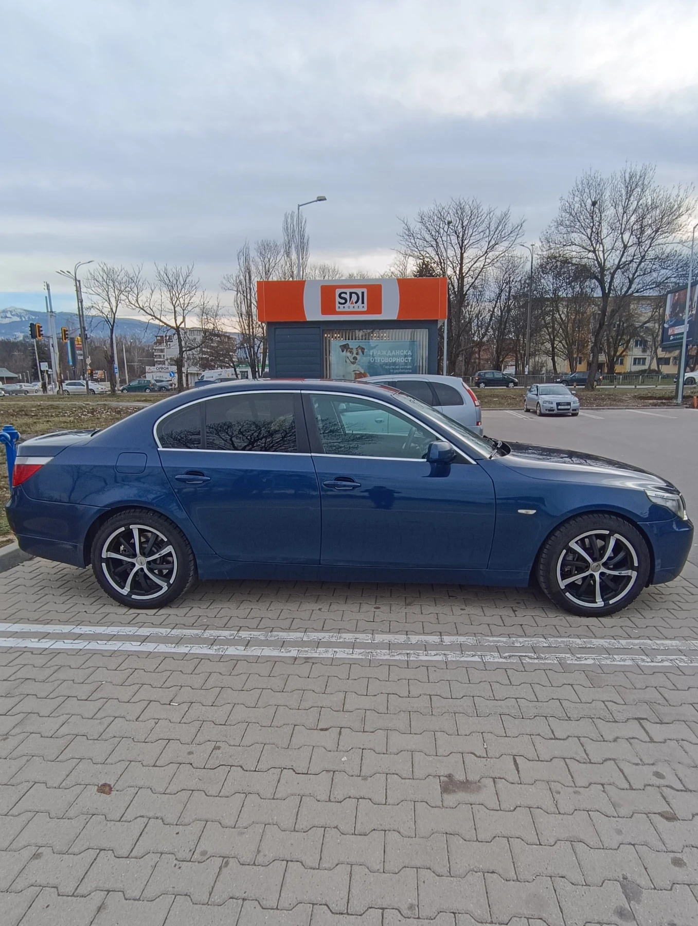 BMW 525 2.5 i 4x4 xDrive. газов инжекцион , снимка 8 - Автомобили и джипове - 54478395