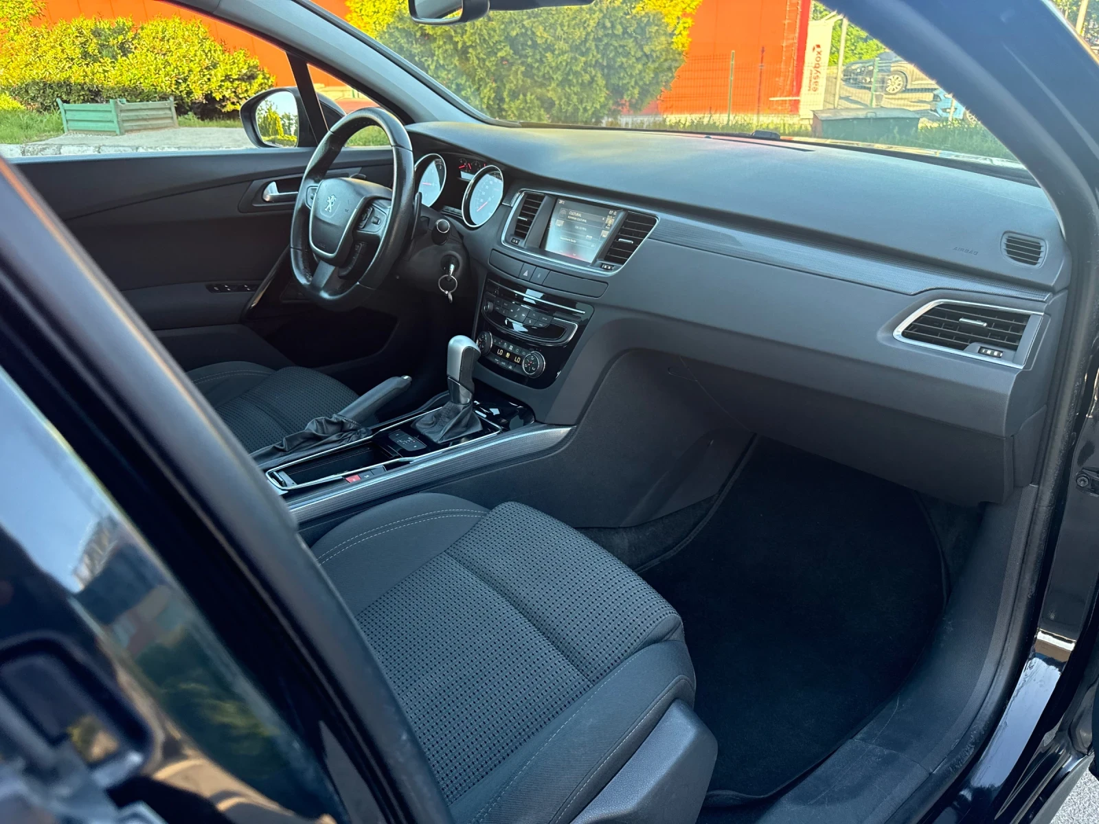 Peugeot 508 RXH 1.6 HDI 120 k.c, снимка 13 - Автомобили и джипове - 54684135
