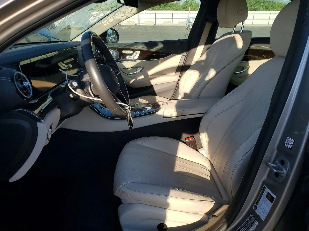 Mercedes-Benz E 350 2.0l, снимка 7 - Автомобили и джипове - 54705897
