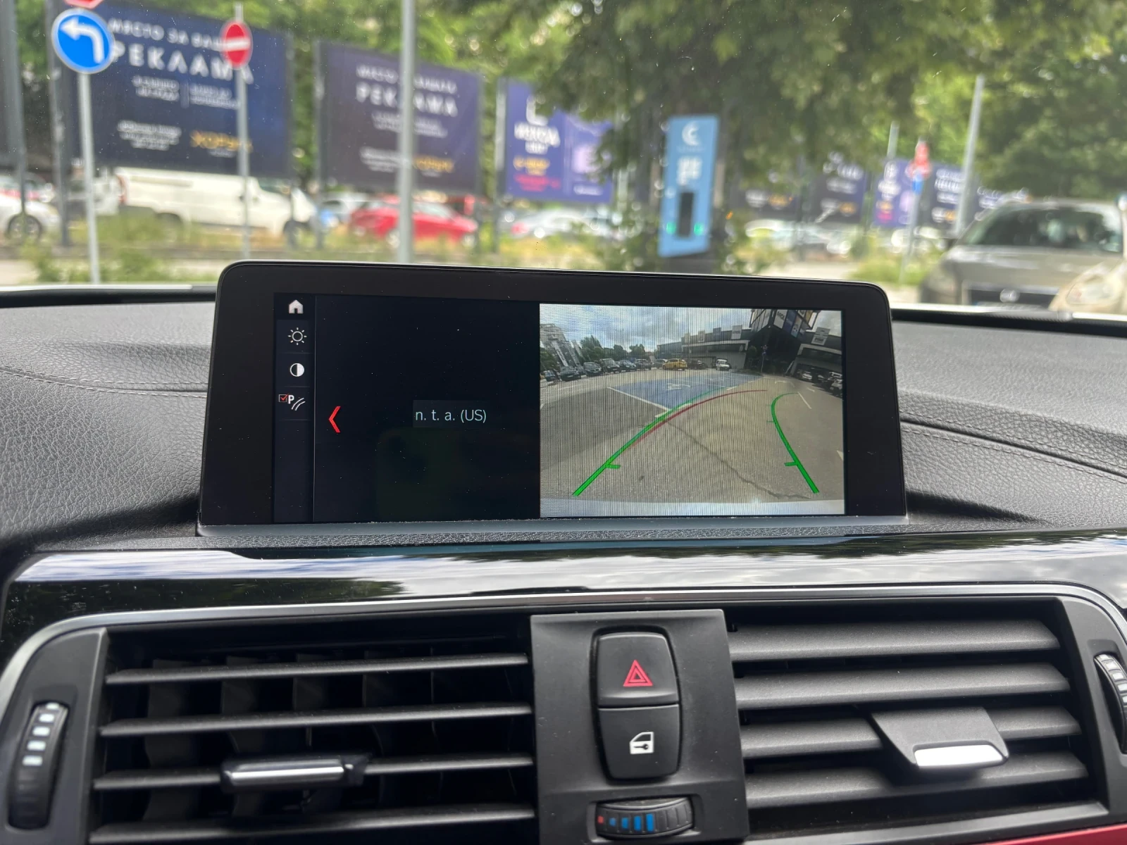 BMW 330 X-DRAVE, снимка 14 - Автомобили и джипове - 55382141