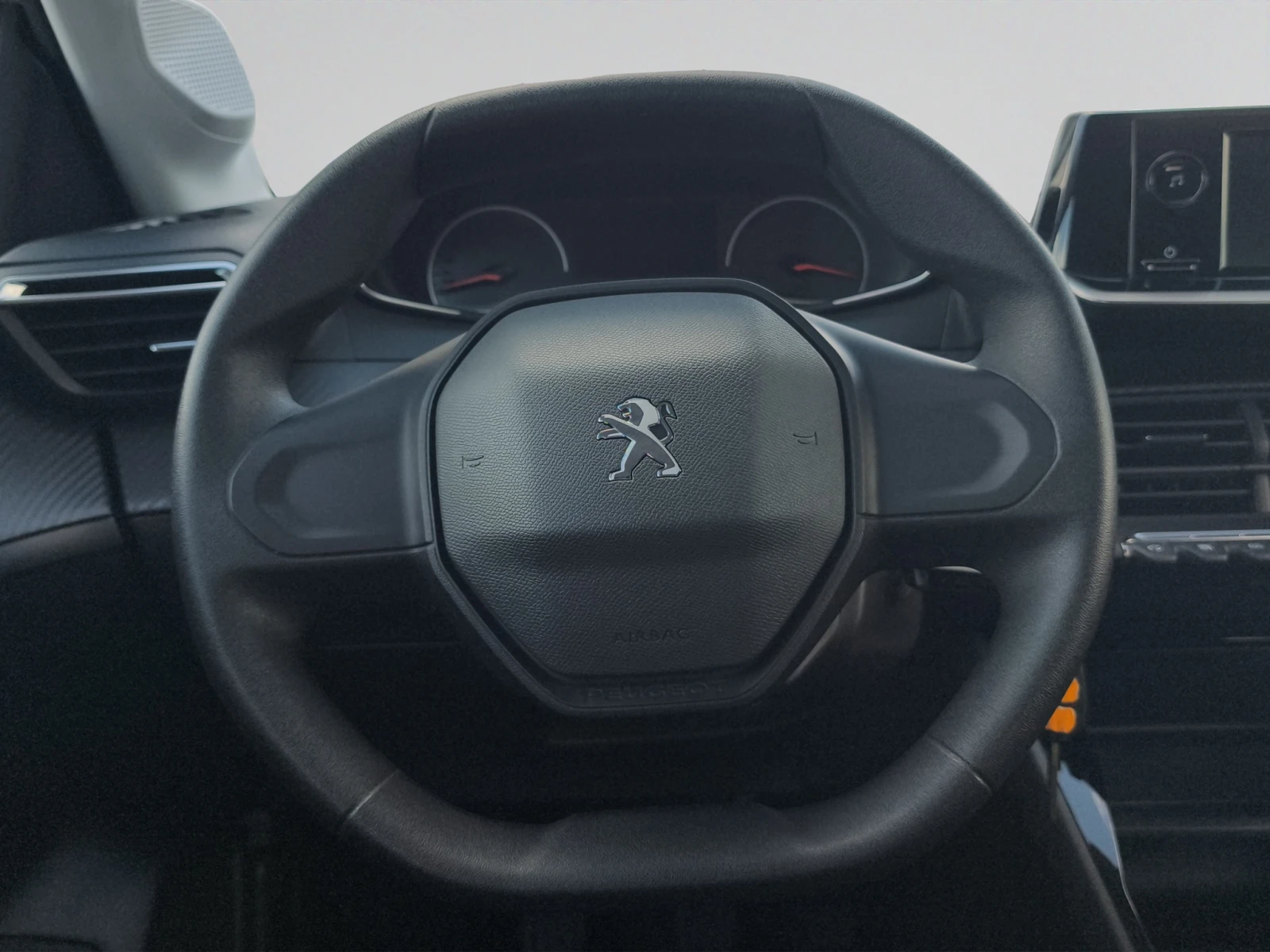 Peugeot 208 New Line Up LIKE 1.2 PureTech 75 BVM5//2209302, снимка 10 - Автомобили и джипове - 55455706