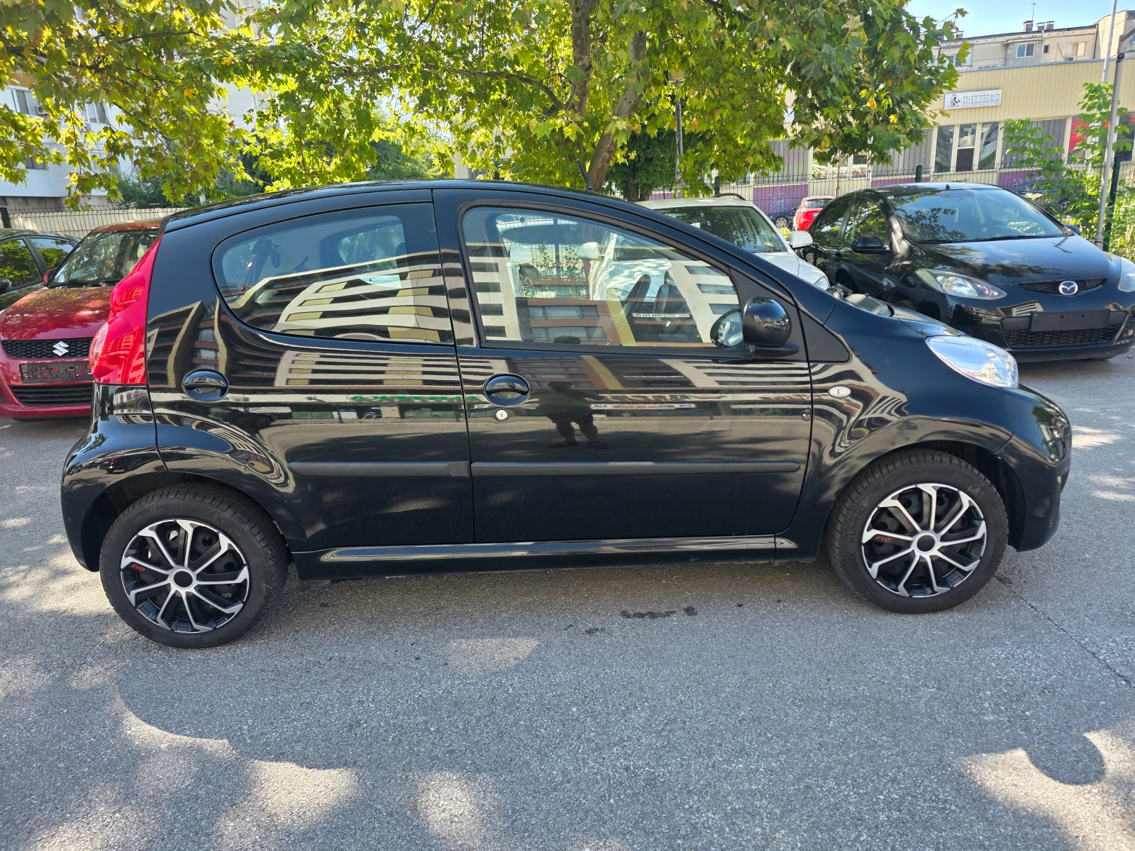 Peugeot 107 1.0, снимка 7 - Автомобили и джипове - 55456178